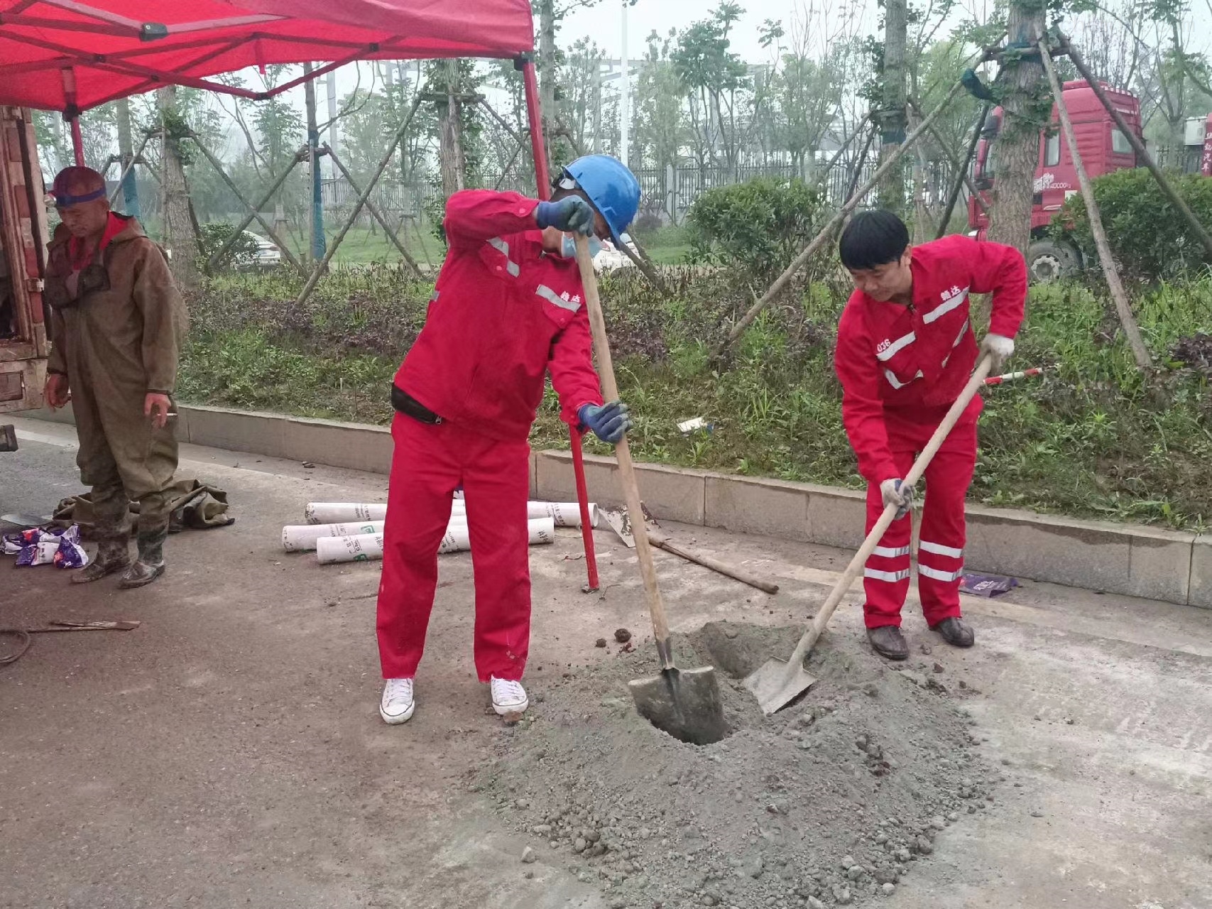 五桂山街道管道疏通哪家好】及时进行市政管道清淤