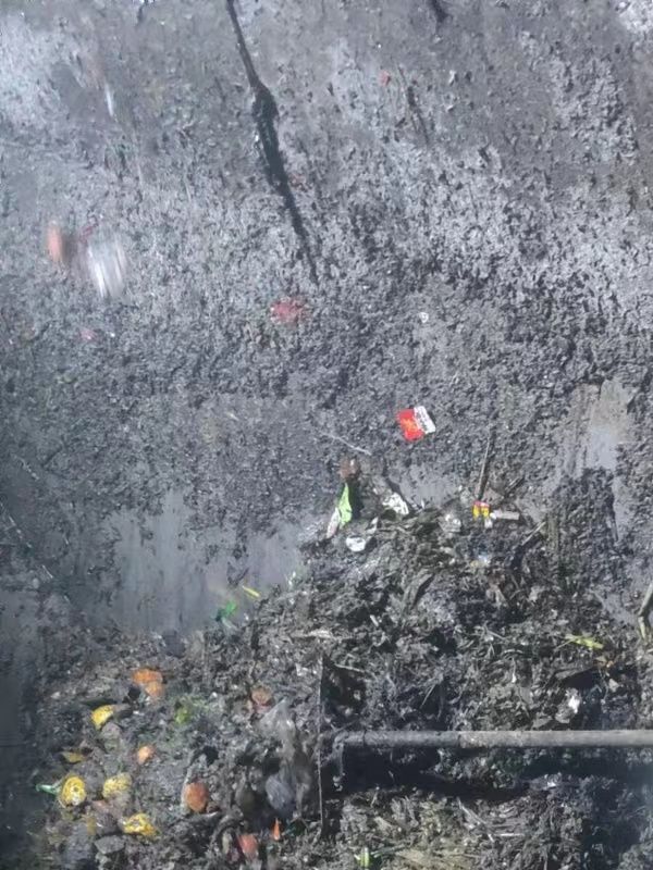 五桂山街道污水池清理
